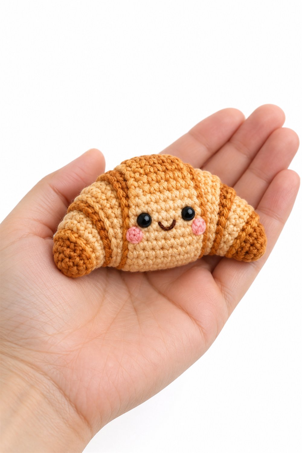 564 Amigurumi Fofo Croissant Com Bochechas Bordadas - Amigurumi Pattern