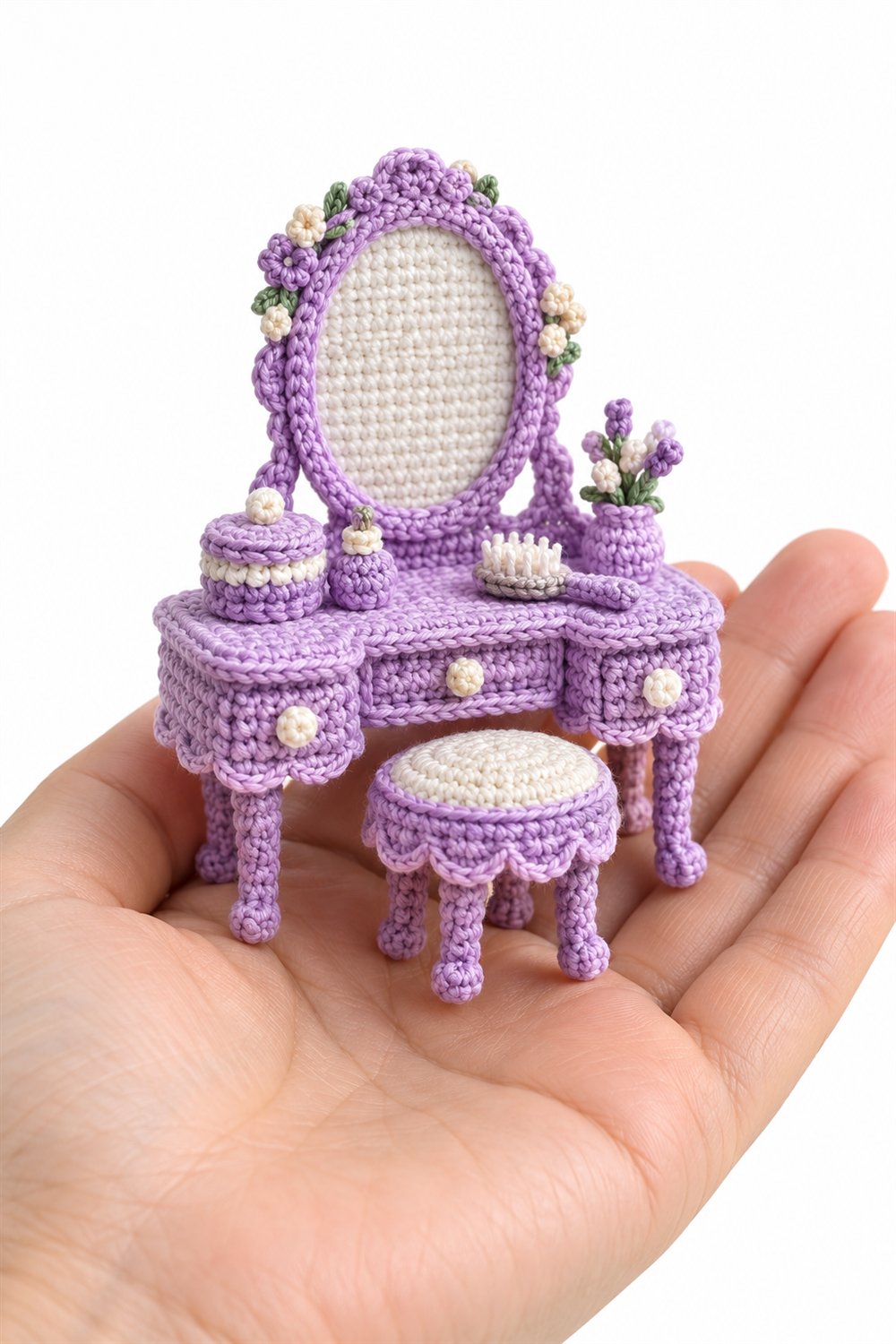Crochet 810 Lilac Dressing Table With Yarn Mirror - Pattern