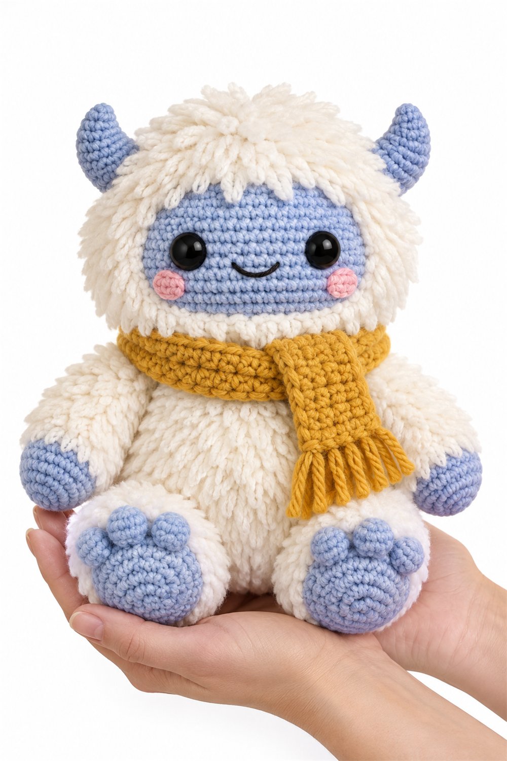 Amigurumi 706 Na Mao Yeti Mirtilo - PDF Pattern