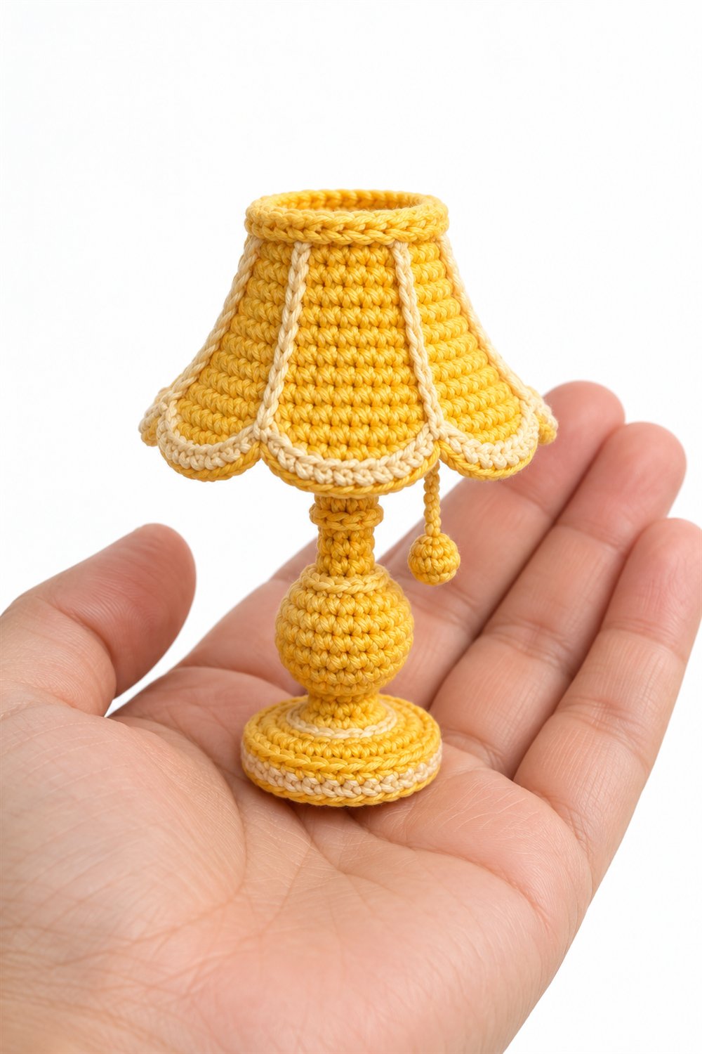 Crochet Yellow Table Lamp - Pattern